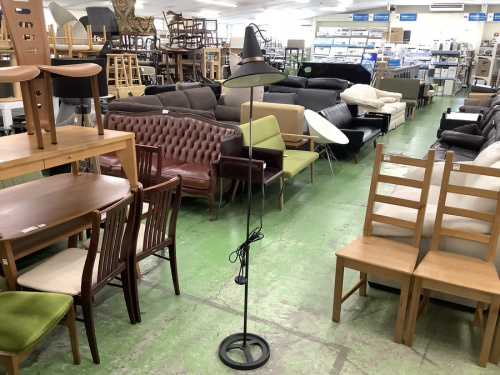 フロアスタンドのDI CLASSE