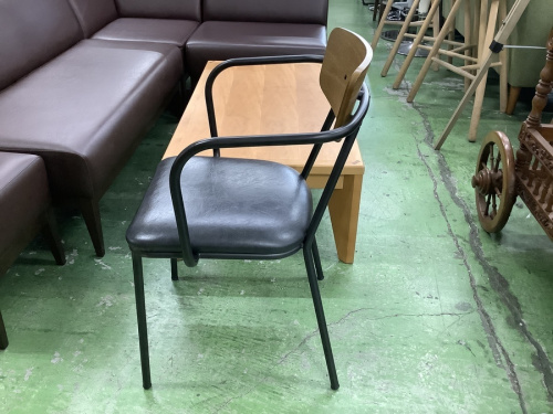 ヘンリーアームチェアのjournal standard Furniture