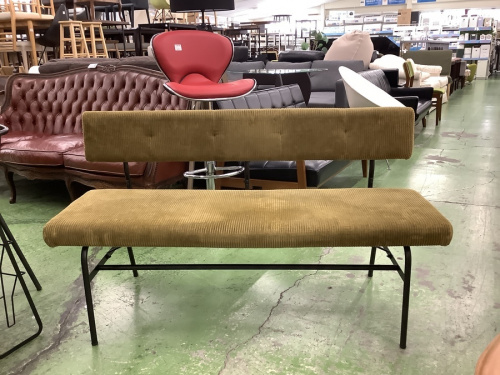 生活家具のイス