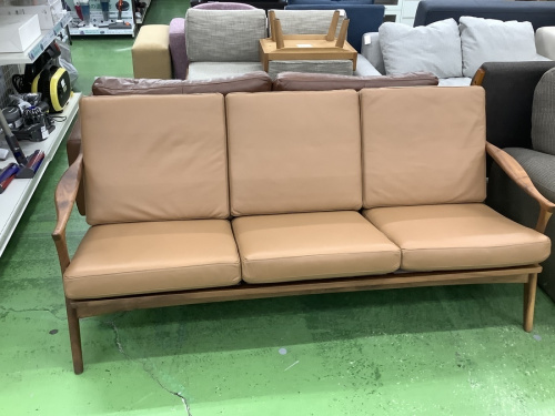 ソファーの3人掛けソファー