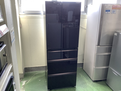 キッチン家電の冷蔵庫