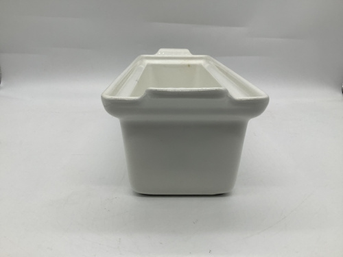 LE CREUSETのテリーヌ型