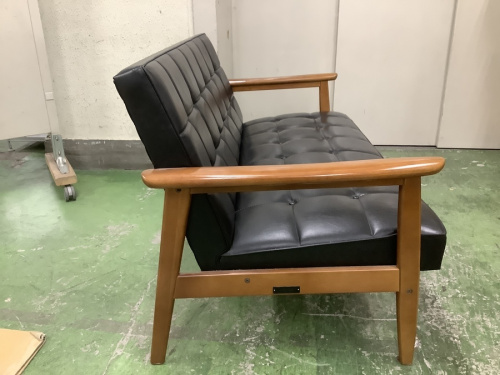 2人掛けソファーのkarimoku
