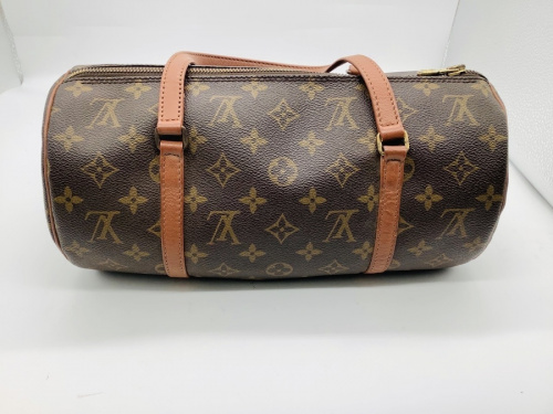 バッグのハンドバッグ