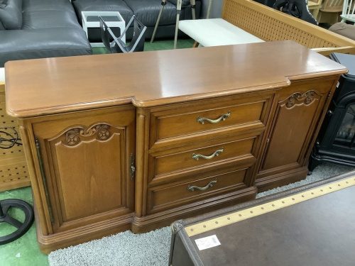 収納家具の万能収納