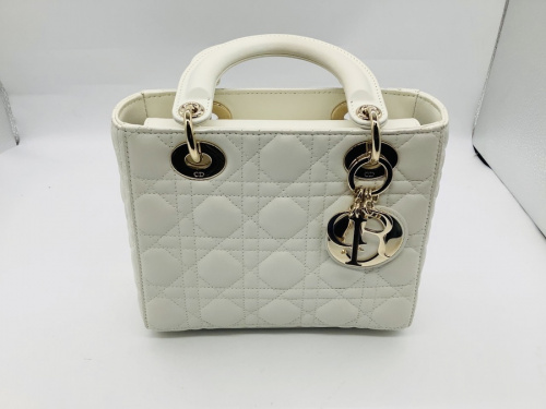 バッグのハンドバッグ