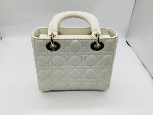 Diorの東京　バッグ　買取　練馬