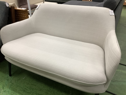 生活家具のソファー