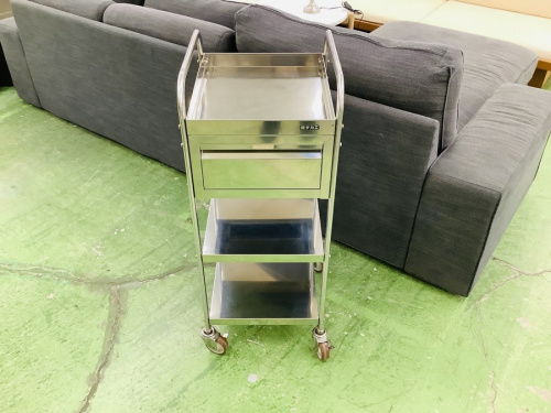 万能収納のワゴン