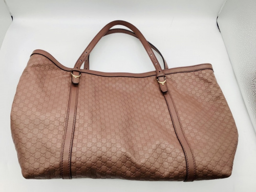 レザートートバッグのGUCCI