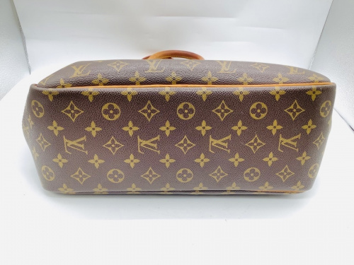 ハンドバッグのLOUIS VUITTON