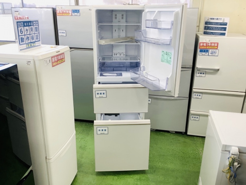 冷蔵庫の3ドア冷蔵庫