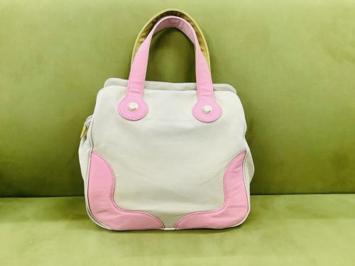 マシュマロのハンドバッグ