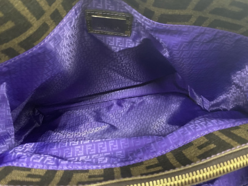 FENDIの東京　ブランド品　中古　買取