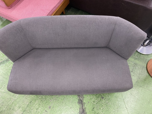 ソファーの2人掛けソファー