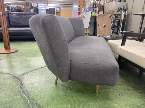 2人掛けソファーのIDEE