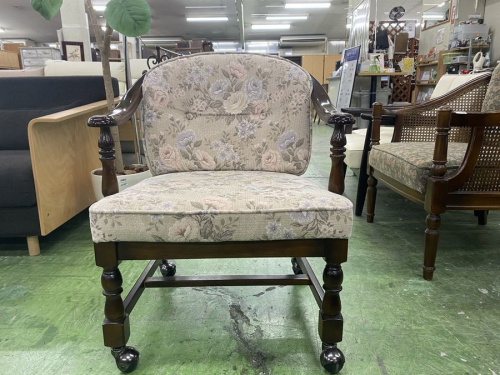 生活家具のイス