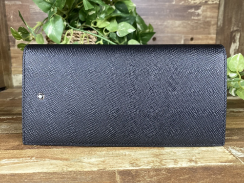 長財布のモンブラン