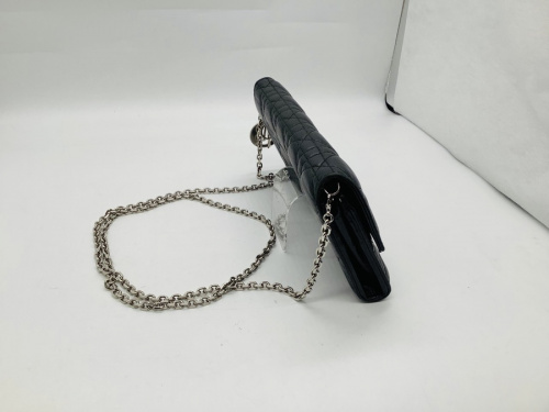 財布のチェーンウォレット