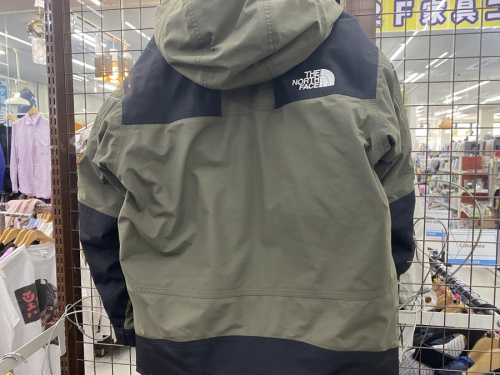 マウンテンダウンジャケットのTHE NORTH FACE