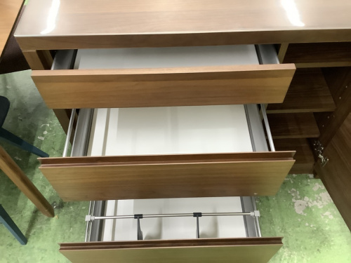 カウンタテーブル4点セットのモリタインテリア