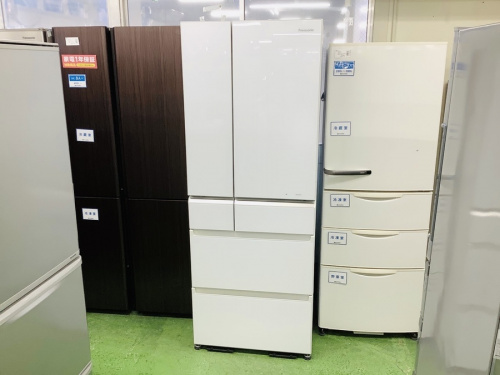 キッチン家電の冷蔵庫