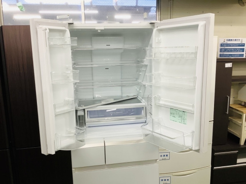 冷蔵庫の6ドア冷蔵庫