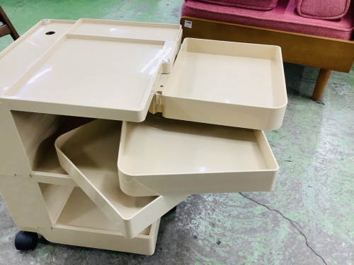 ボビーワゴンのボビーワゴン 2段3トレイ Joe Colombo