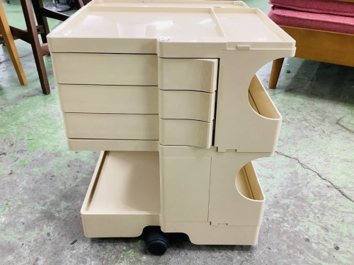 ボビーワゴン 2段3トレイ Joe Colomboの東京　練馬　家具　リサイクル