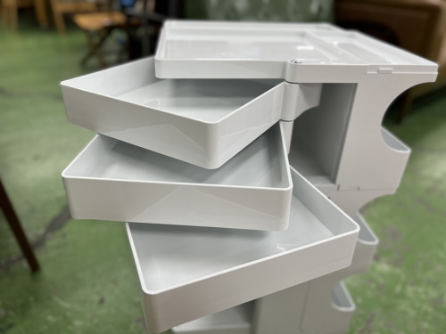 万能収納のJoe Colombo