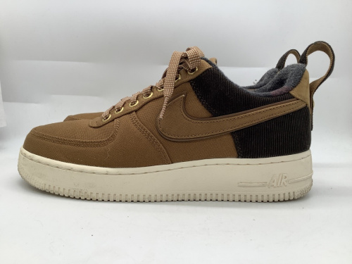 エアフォース1のCARHATT