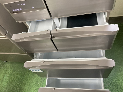 6ドア冷蔵庫の三菱