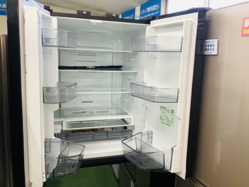 冷蔵庫の6ドア冷蔵庫