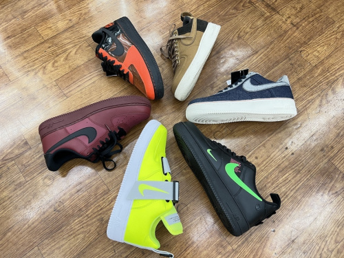 メンズファッションのスニーカー