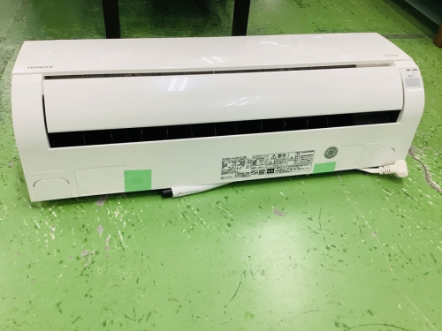 壁掛けエアコンのHITACHI
