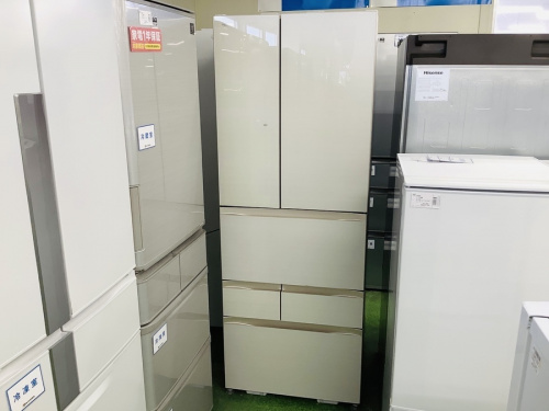 キッチン家電の冷蔵庫