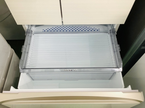 6ドア冷蔵庫のTOSHIBA