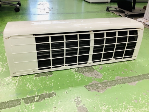 エアコンの壁掛けエアコン