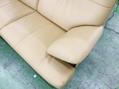 ソファーの2人掛けソファー