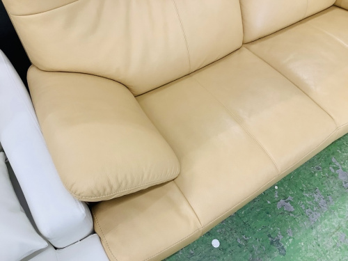 2人掛けソファーのkarimoku