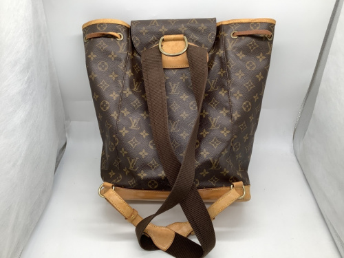 バッグのリュック