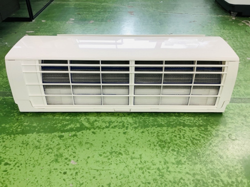 エアコンの壁掛けエアコン