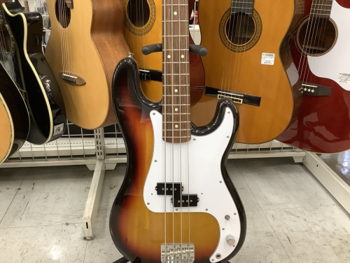 フェンダーのFENDER