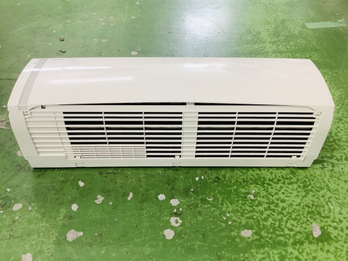 エアコンの壁掛けエアコン