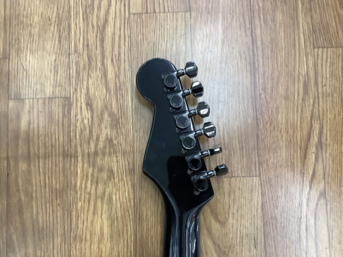 fender japanのベース