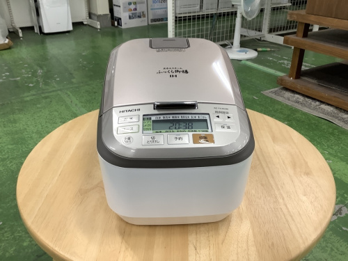 キッチン家電の炊飯器
