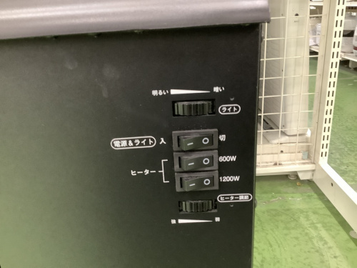 暖炉型ヒーターのマナベインテリア