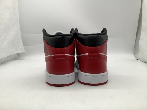 ハイカットスニーカーのNIKE