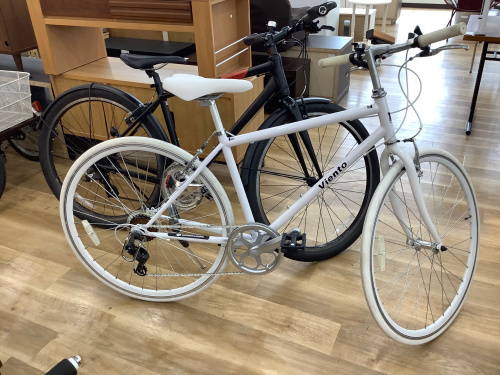 Viento（ヴィエント）のロードバイクとGIANT（ジャイアント）のクロス
