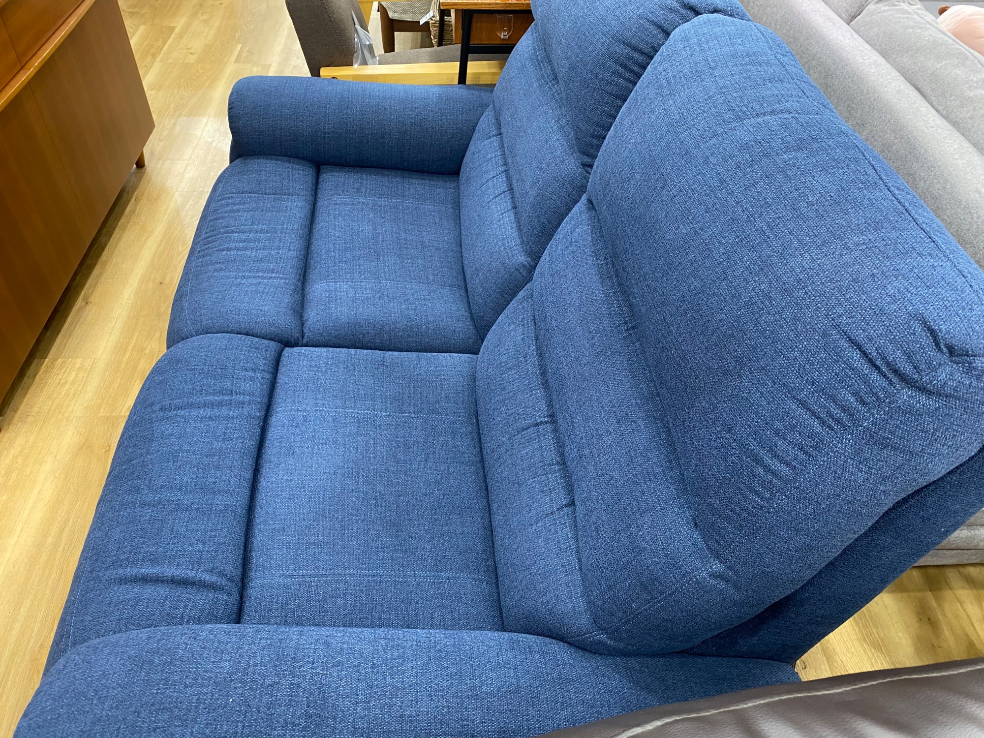 【トレファク高槻店】取りに来られる方限定！リクライニングローソファーのご紹介です！ 家具販売強化中】ニトリの電動リクライニングソファーをご紹介！｜2026